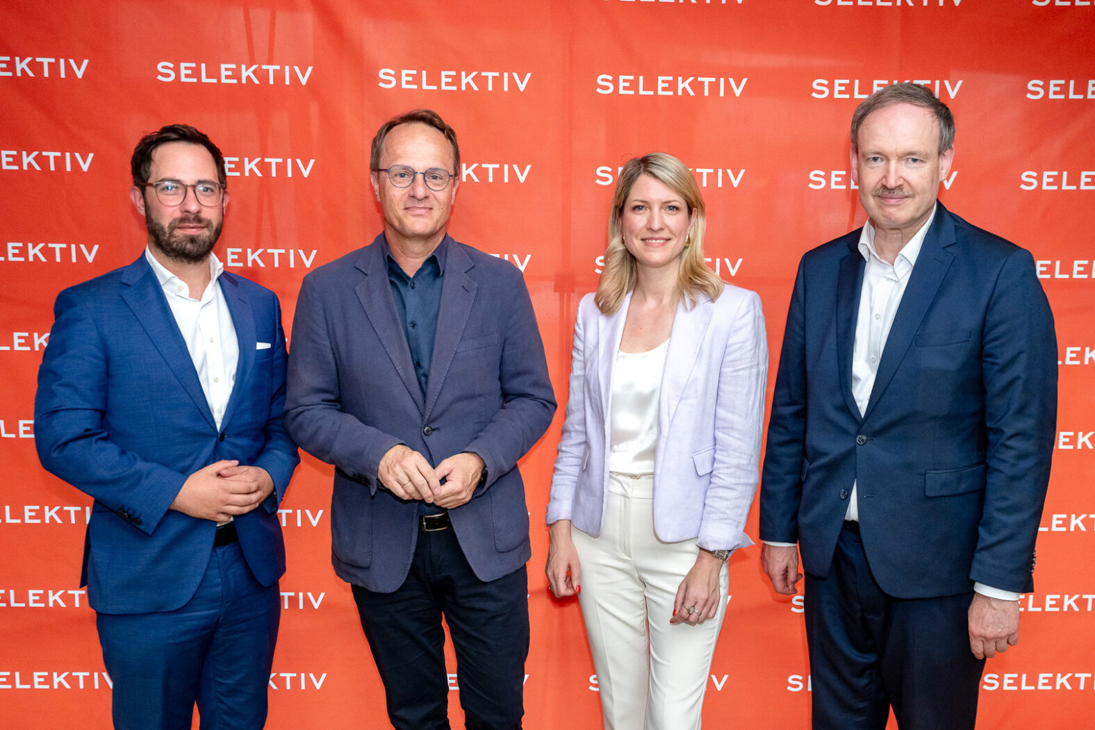 Dominik Futschik, Markus Hengstschläger, Sara Grasel, Christian Helmenstein © Katharina Schiffl